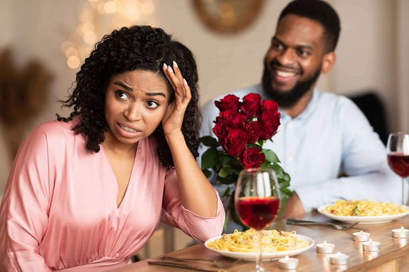 shutterstock_1892878672_BadFirstDate